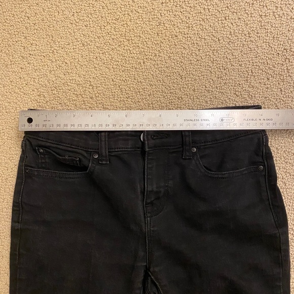 Gap Black Distressed Jeans - Picture 6 of 6